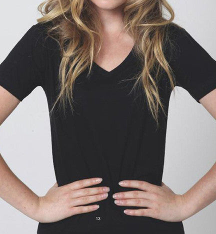 WOMEN'S V NECK TEE